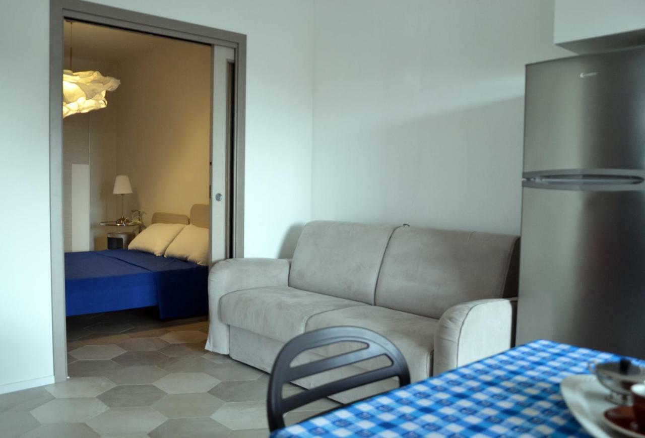 Le Perle Dell'Isola Apartamento Isola Rossa Exterior foto