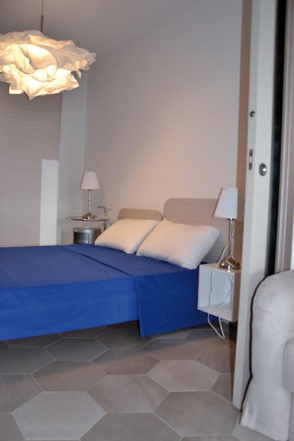 Le Perle Dell'Isola Apartamento Isola Rossa Exterior foto