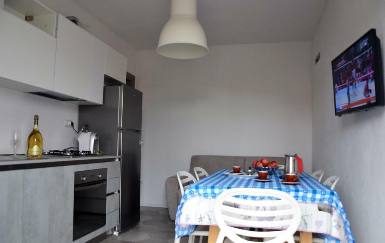 Le Perle Dell'Isola Apartamento Isola Rossa Exterior foto